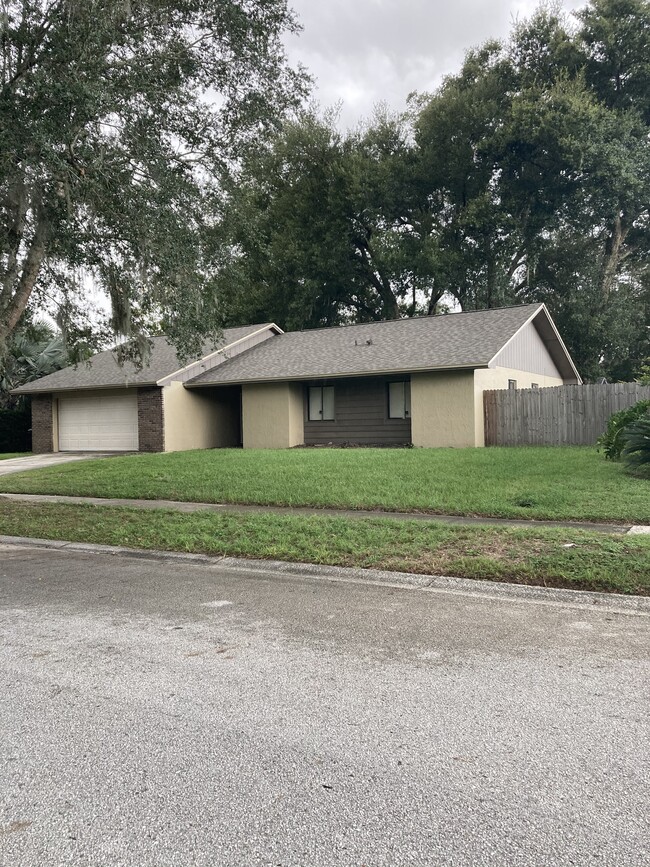 Primary Photo - 8330 Gandy Way