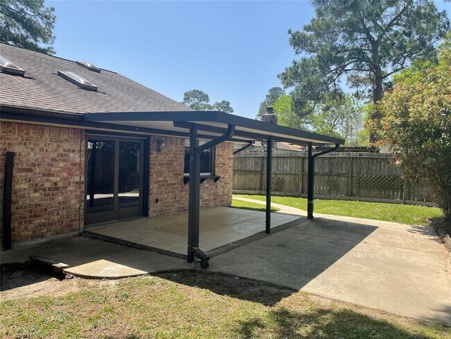 Building Photo - 9126 Elk Bend Dr