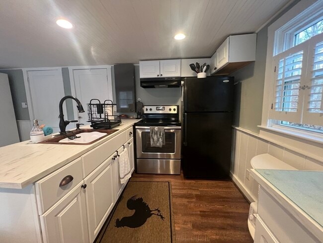 Building Photo - 50 Browning Pond Cir