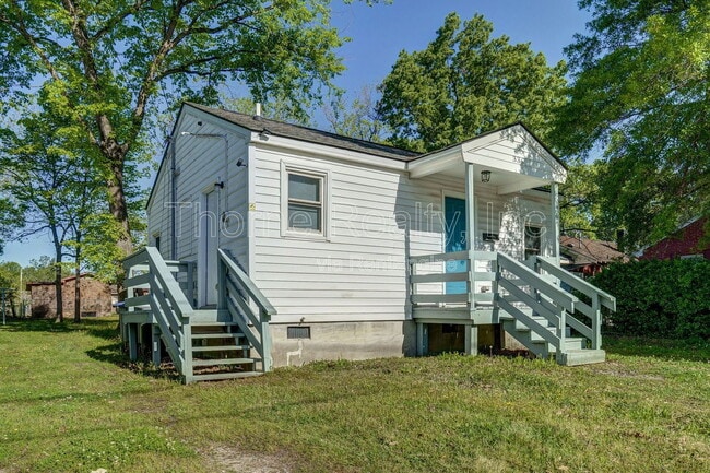 Building Photo - 336 Coleman Ave