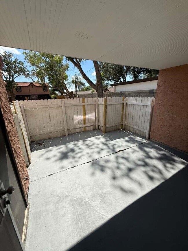 Building Photo - 5500 McPherson Rd