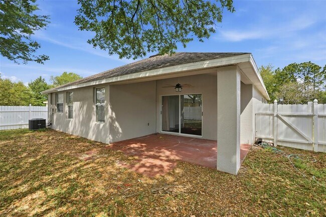 Building Photo - 3816 Beaumont Loop