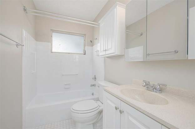 Building Photo - 1514 Bunker Hill Dr