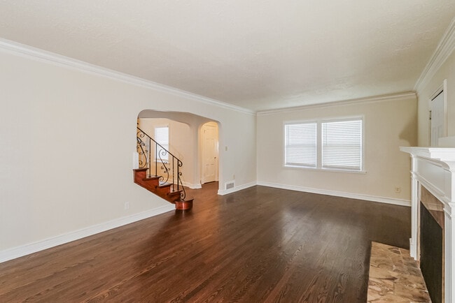 Building Photo - 5117 Palmer Dr