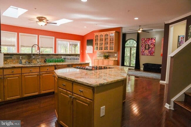 Building Photo - 101 Whistling Wood Ct