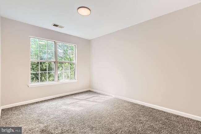 Building Photo - 8813 Stoneridge Cir