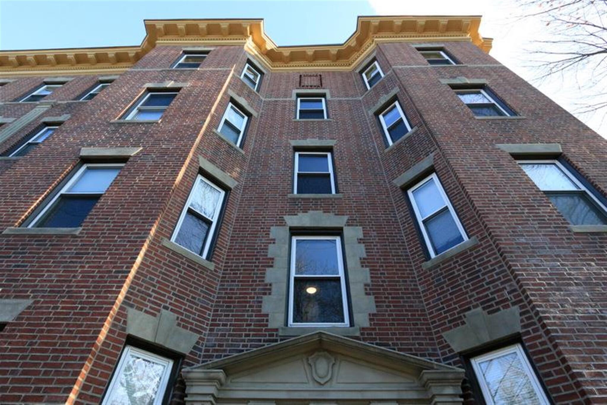 Building Photo - 274 Brookline St