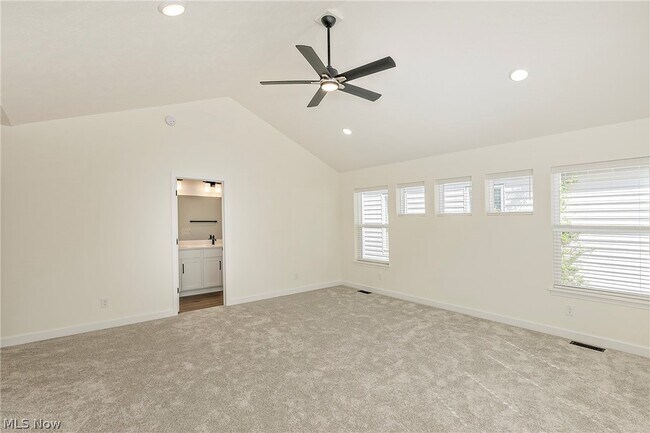 Building Photo - 2240 E 97th St