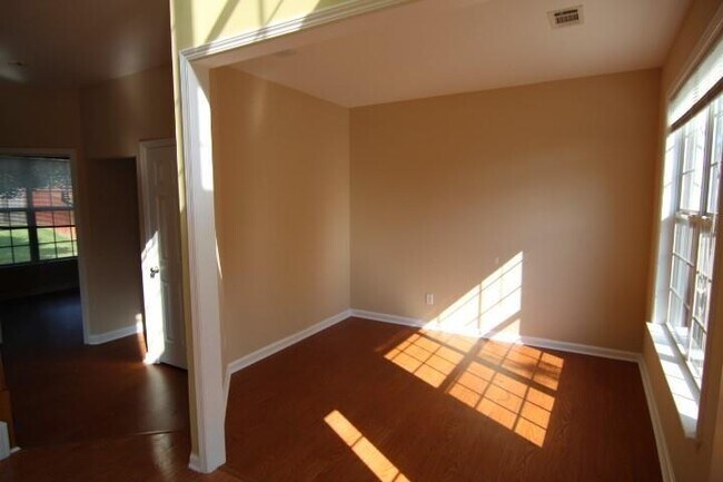 Building Photo - 8365 Grenadier Trail