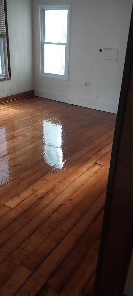 Building Photo - 31 Lincoln Ave