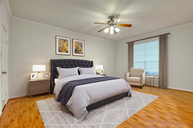 Building Photo - 2255 Braeswood Park Dr