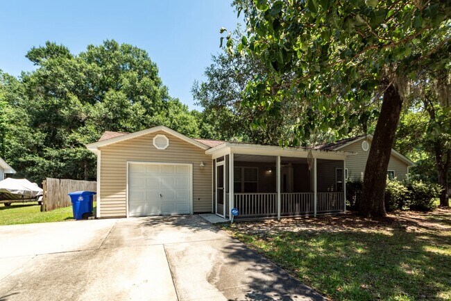 Building Photo - 3347 Walter Dr