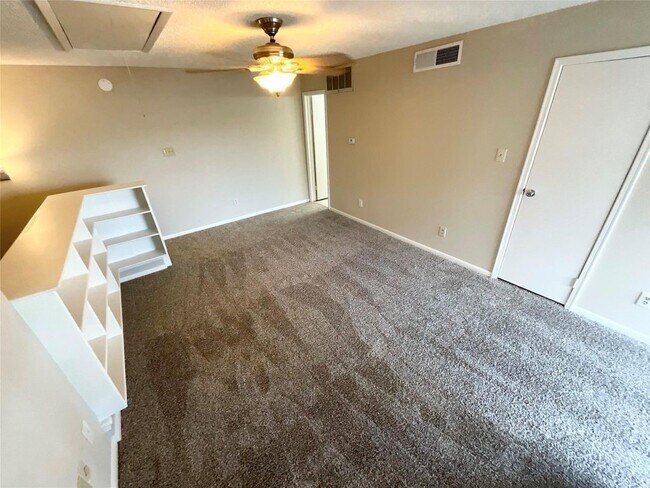 Building Photo - 1515 Sandy Springs Rd