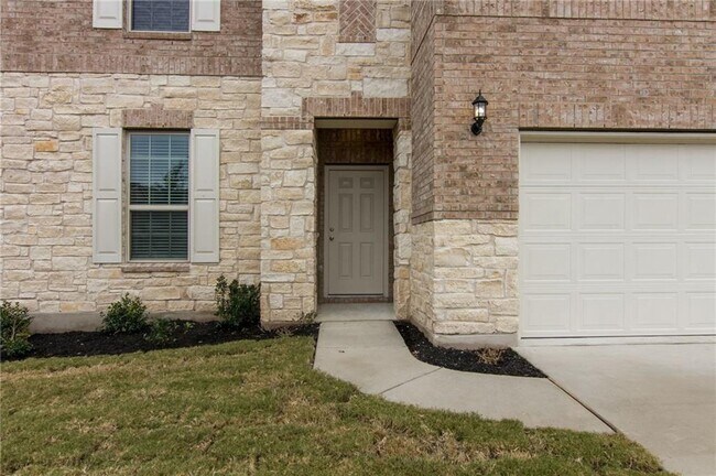 Building Photo - 6621 Hartlage St