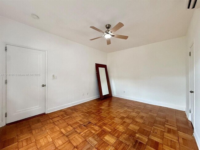 Building Photo - 4035 Meridian Ave