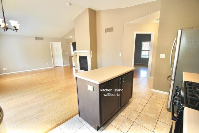 Building Photo - 1354 Avgare Way