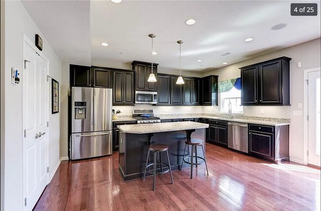 Building Photo - 3 Bed 3 Bath- Wexford Pa