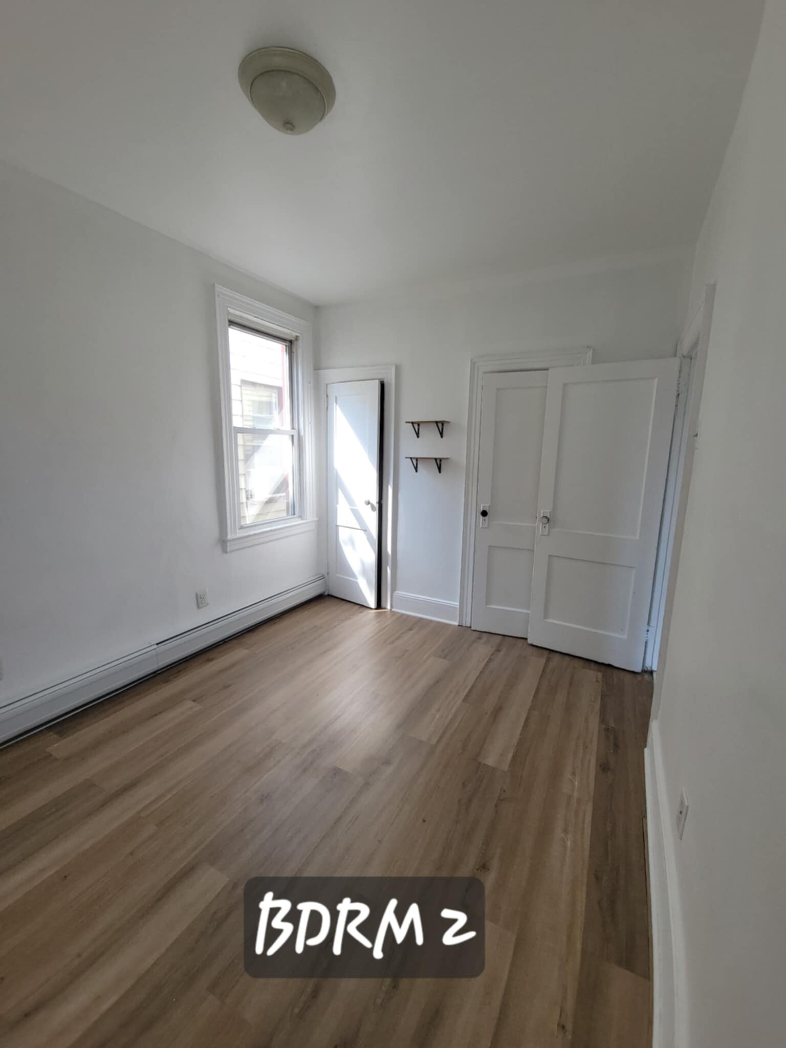 Building Photo - 395 Ege Ave