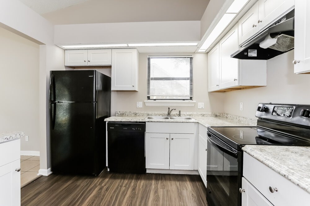 Building Photo - 7125 Star Rush Dr