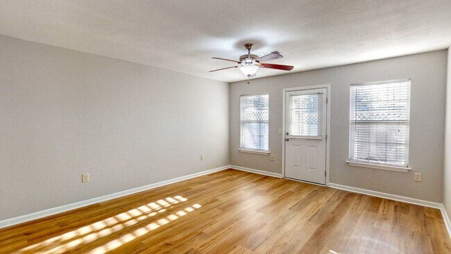 Building Photo - 5028 Winfield Dr
