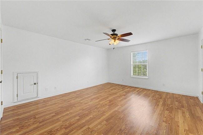 Building Photo - 5213 S 62nd St