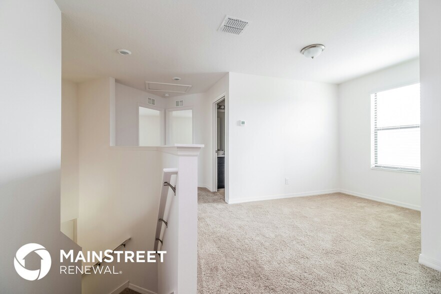 Building Photo - 2438 Caspian Dr