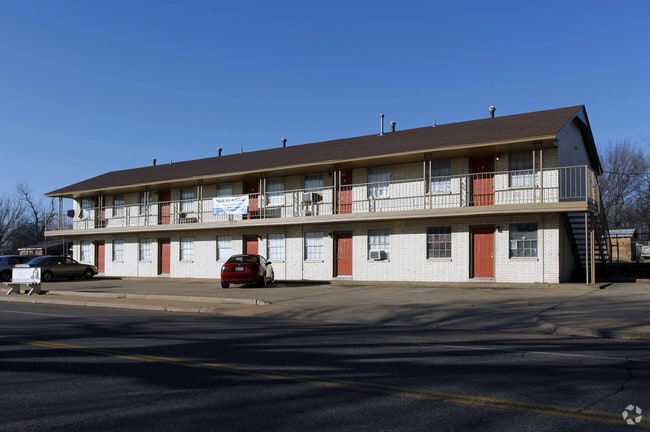 Building Photo - 3333 S Walker Ave