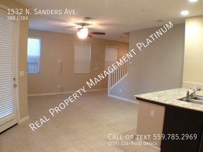 Building Photo - 1532 N Sanders Ave