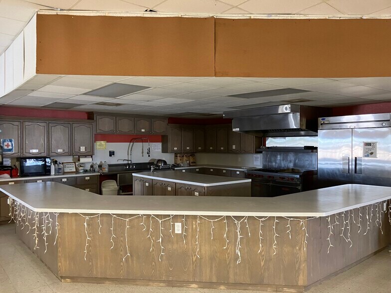 Leisure Valley Kitchen - 2107 Double Eagle Dr