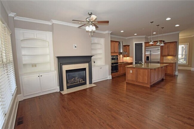 Building Photo - 396 15th St NW