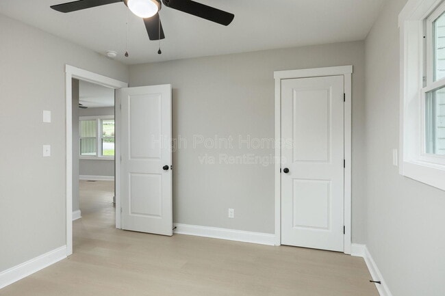 Building Photo - 5403 Kimbro St