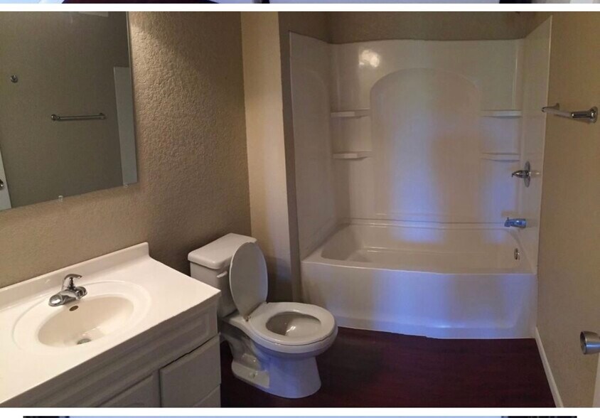 Bathroom - 307 Main St