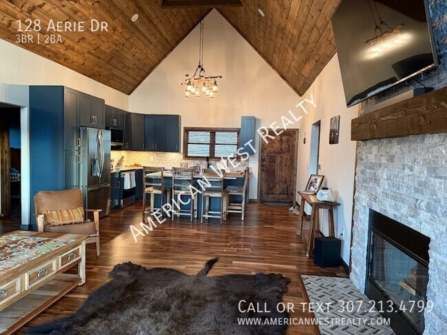 Building Photo - 128 Aerie Dr