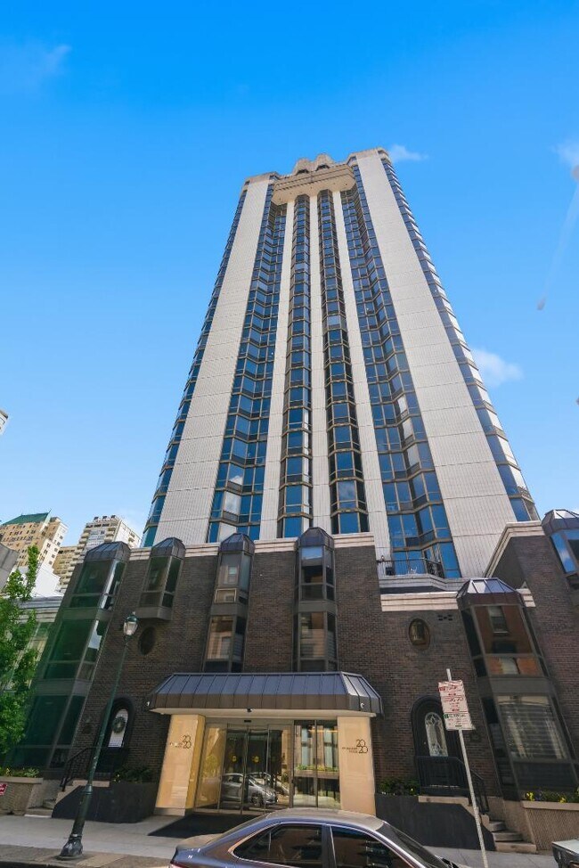 Building Photo - 2020 Walnut St