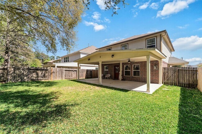 Building Photo - 16734 Warbler Dr