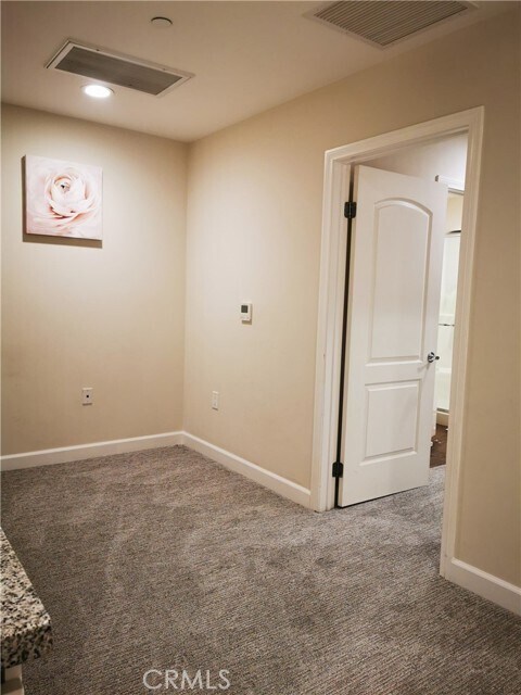 Building Photo - 28 N 3rd St