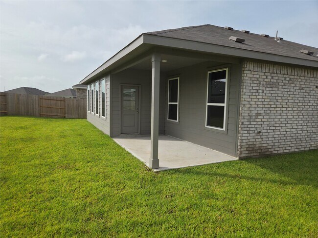 Building Photo - 6511 Silver Emperor Ln