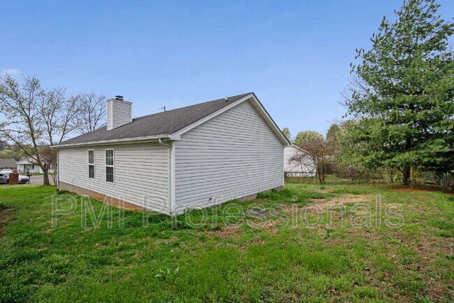 Building Photo - 604 Hugh Duffy Cove
