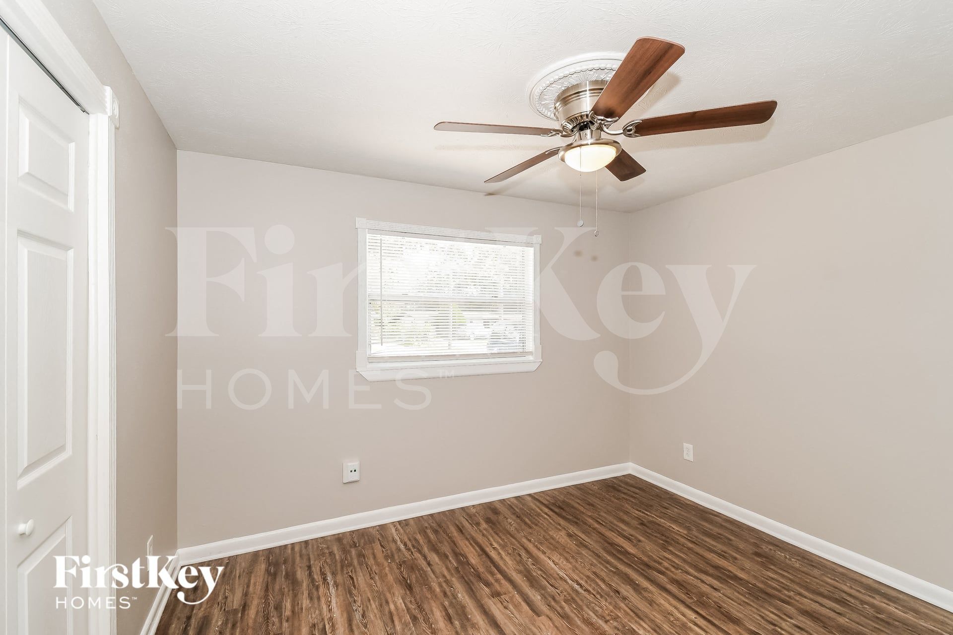 Building Photo - 451 Gano Ct