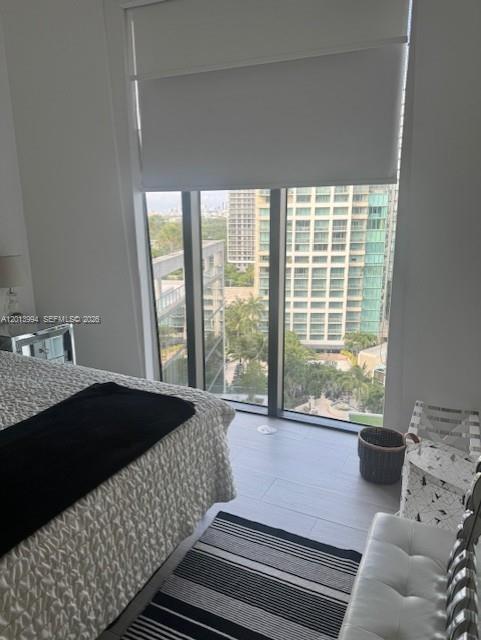 Building Photo - 2831 S Bayshore Dr