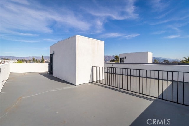 Building Photo - 5130 Riverton Ave