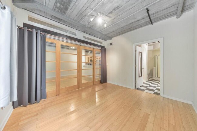 Building Photo - 800 Peachtree St NE