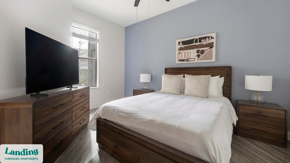 Building Photo - 810 W St Johns Ave