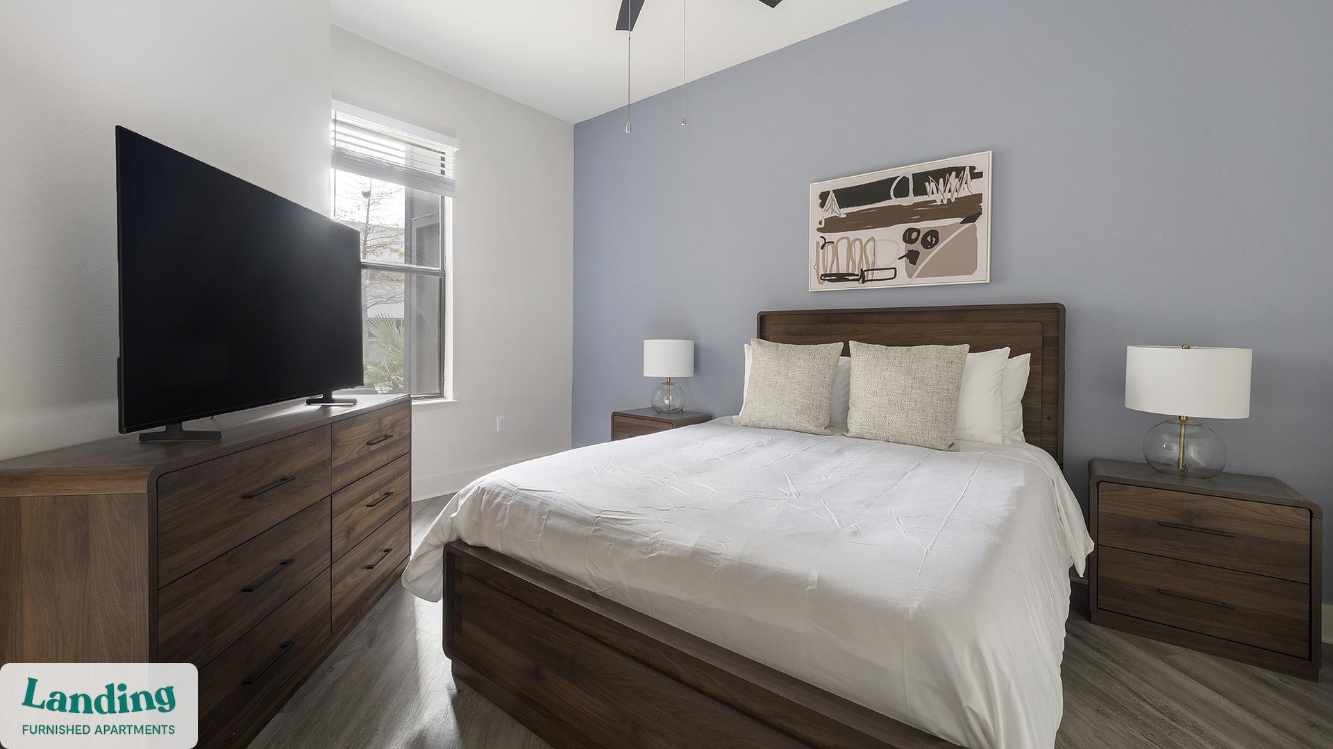 Building Photo - 810 W St Johns Ave