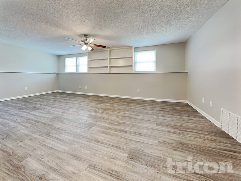 Building Photo - 46 Periwinkle Ct