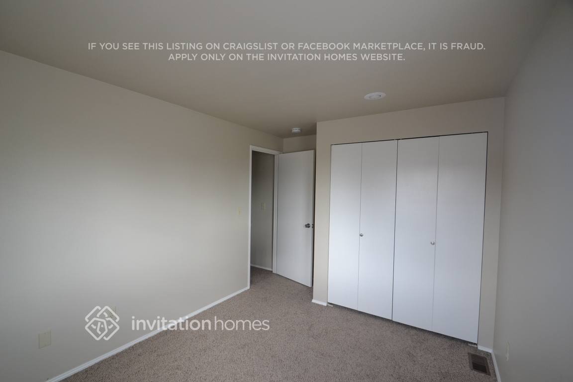Building Photo - 1038 SW 348th Pl