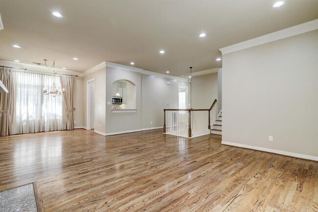Building Photo - 4235 Bettis Dr