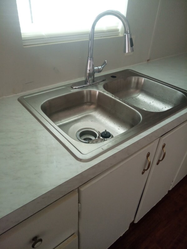 Building Photo - 906 FM247