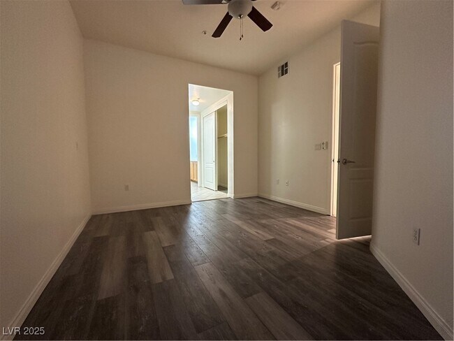 Building Photo - 26 E Serene Ave