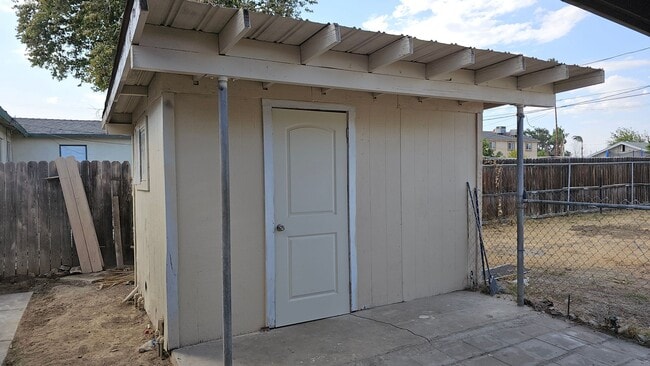 Building Photo - Two Homes on One Lot